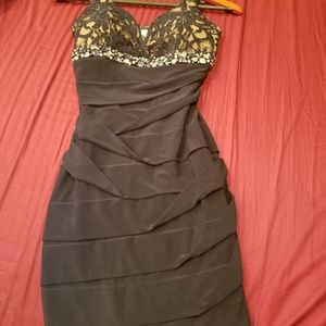 NWT Navy Way-in lace mesh short dress